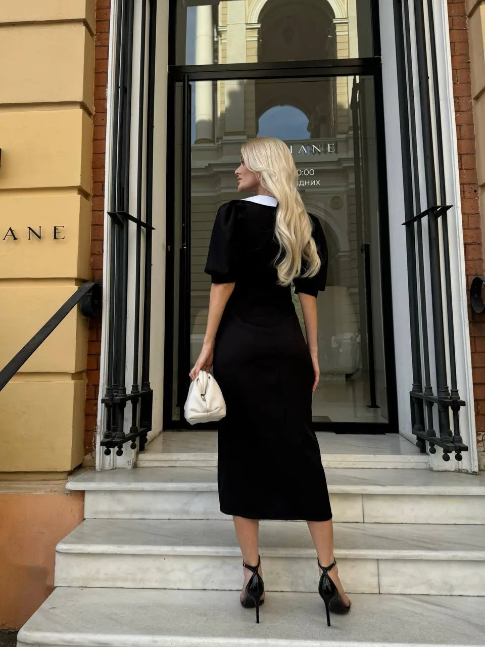 Black midi dress “Seraphina”