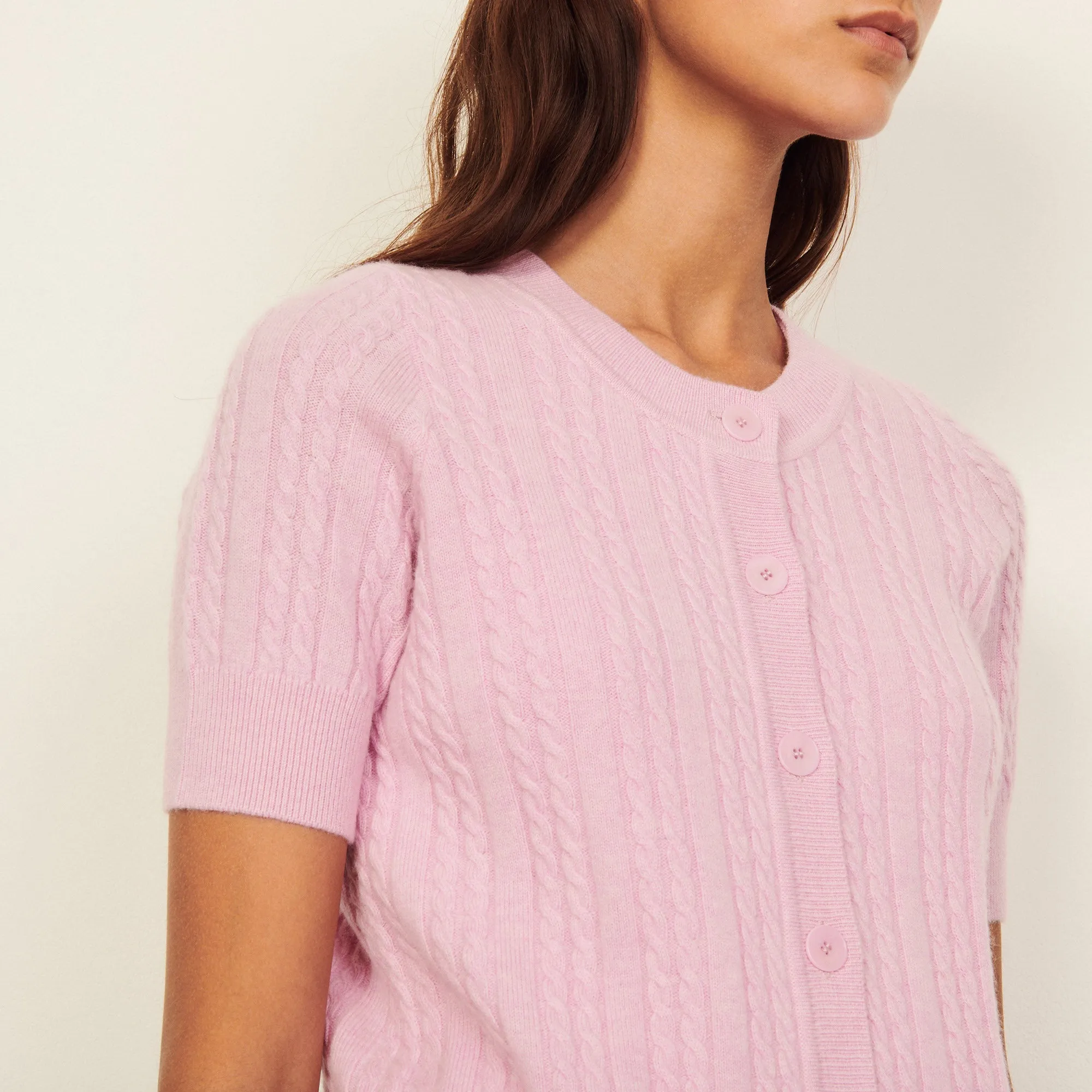 Cardigan à torsades en laine