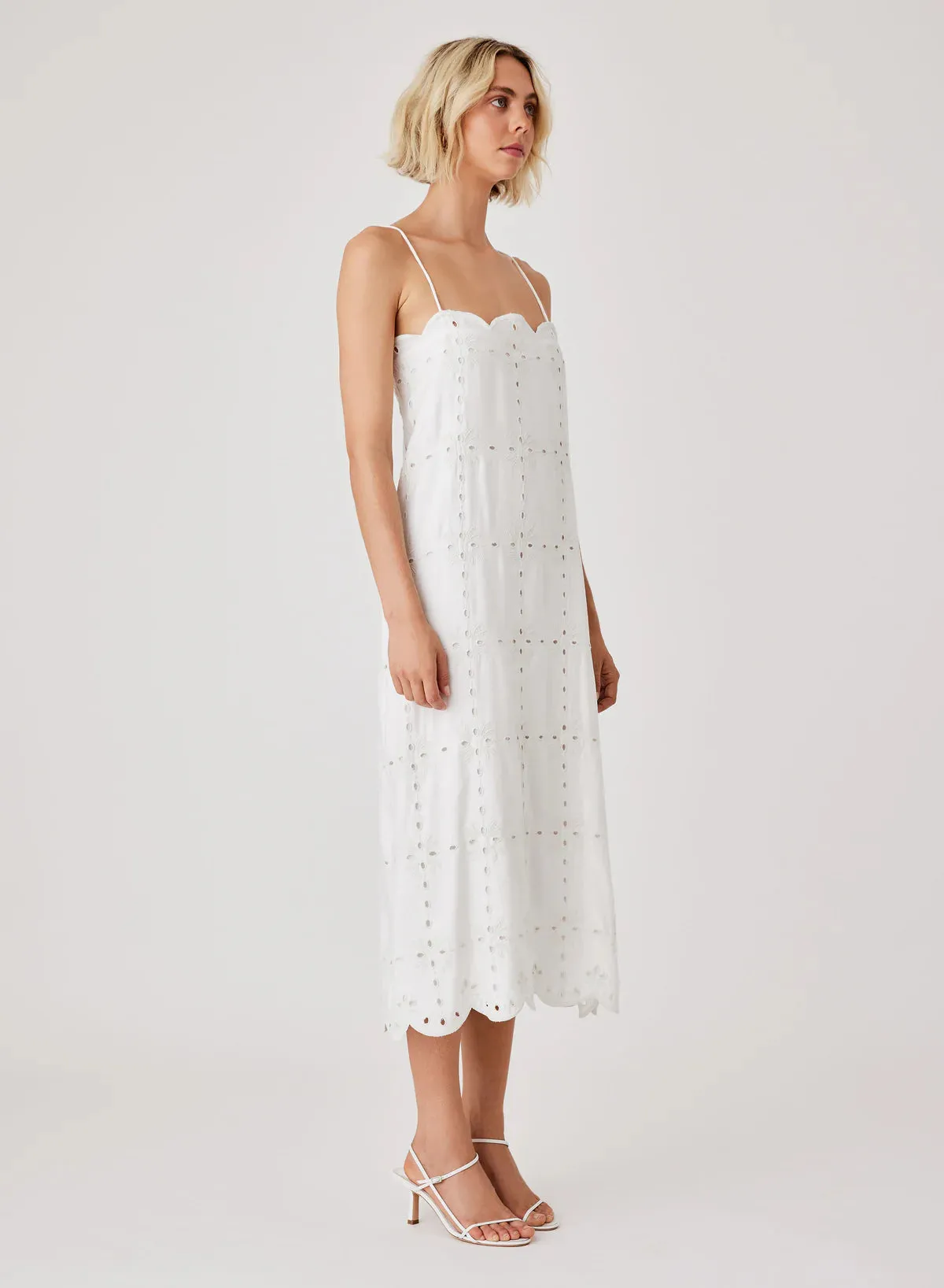 ESMAEE White Haven Midi Dress