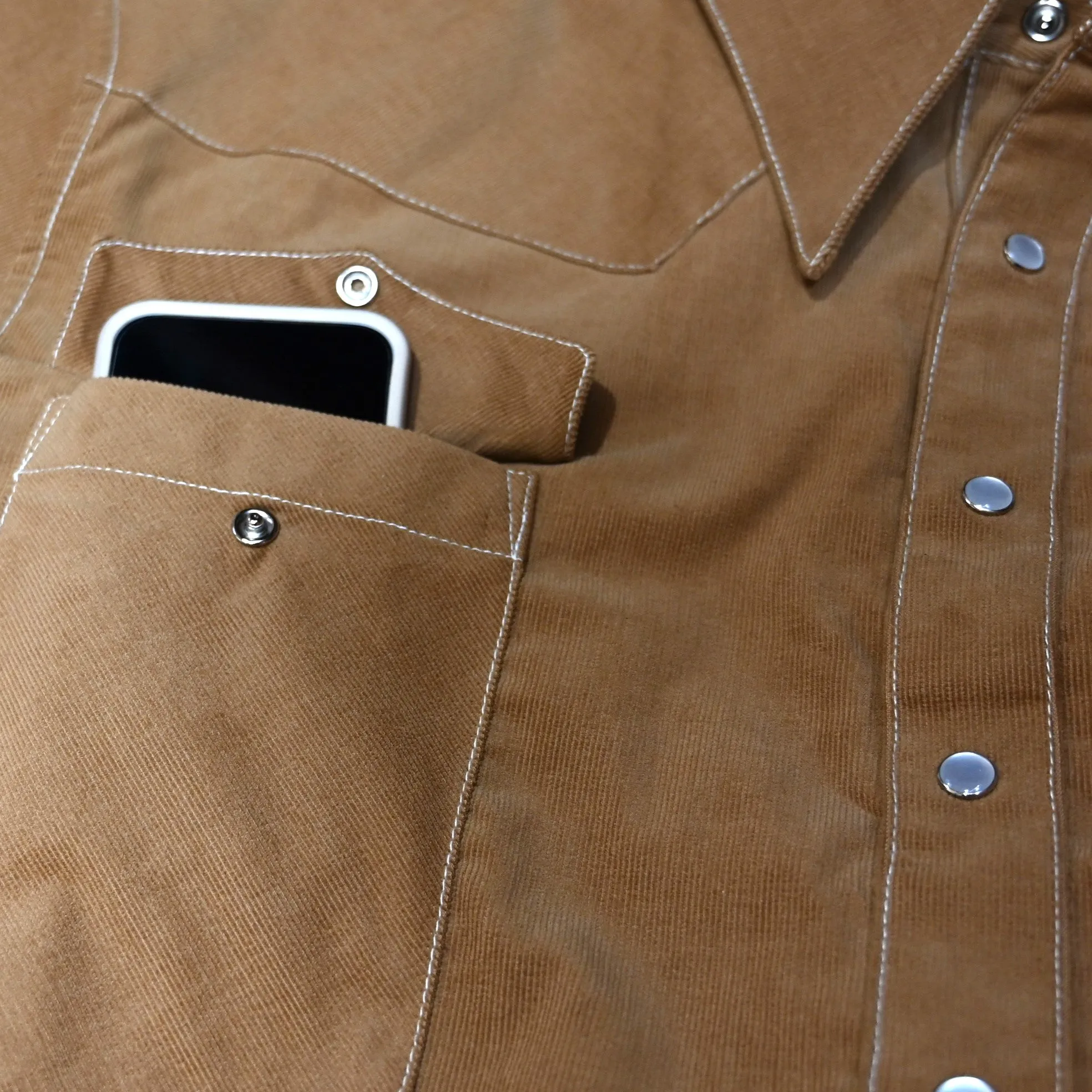 Sleeve Reaper Men's Shirt in Camel Corduroy