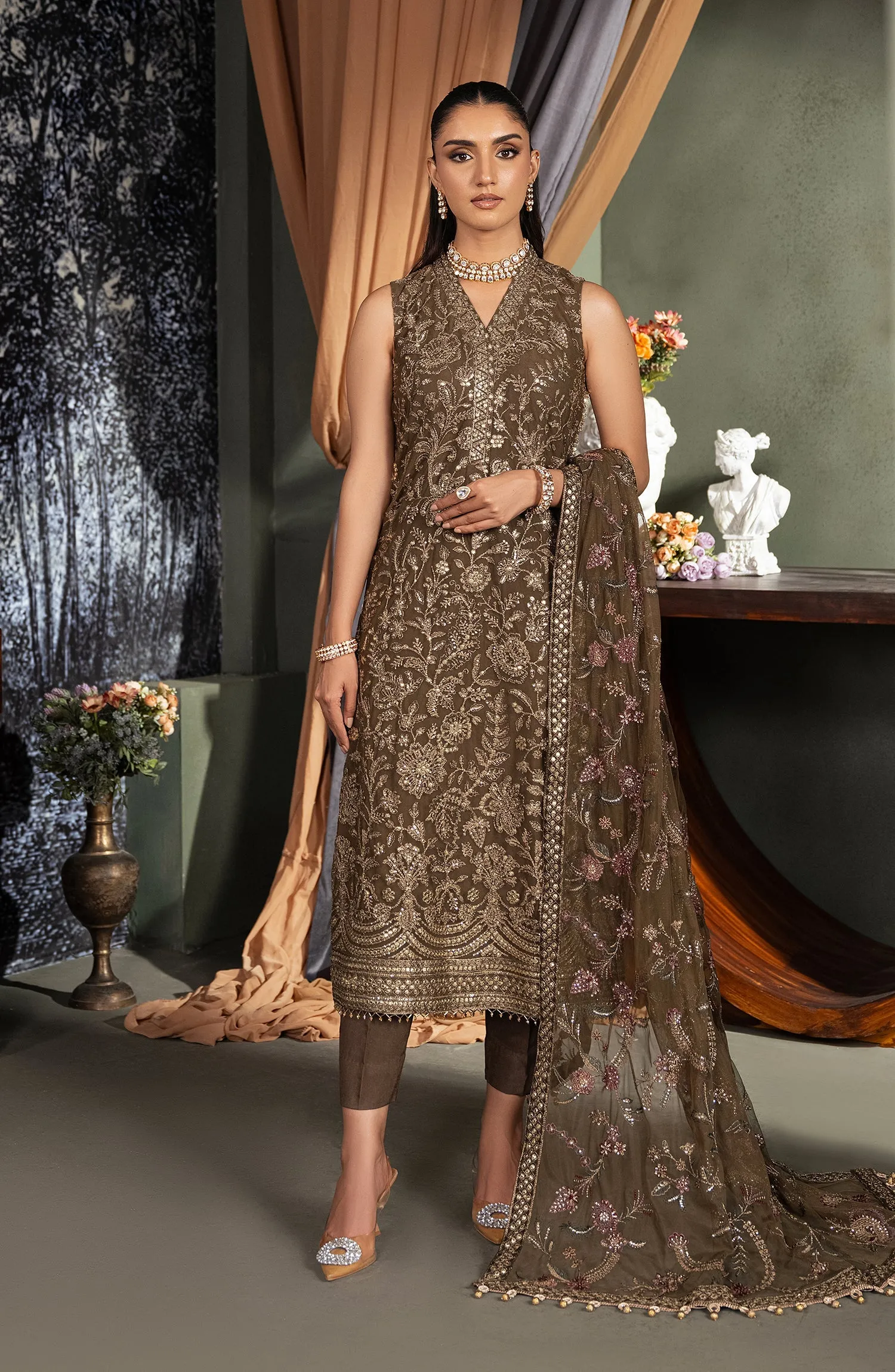 Zarif Heritage Luxury Formals – ZHF 06 ZHALAY