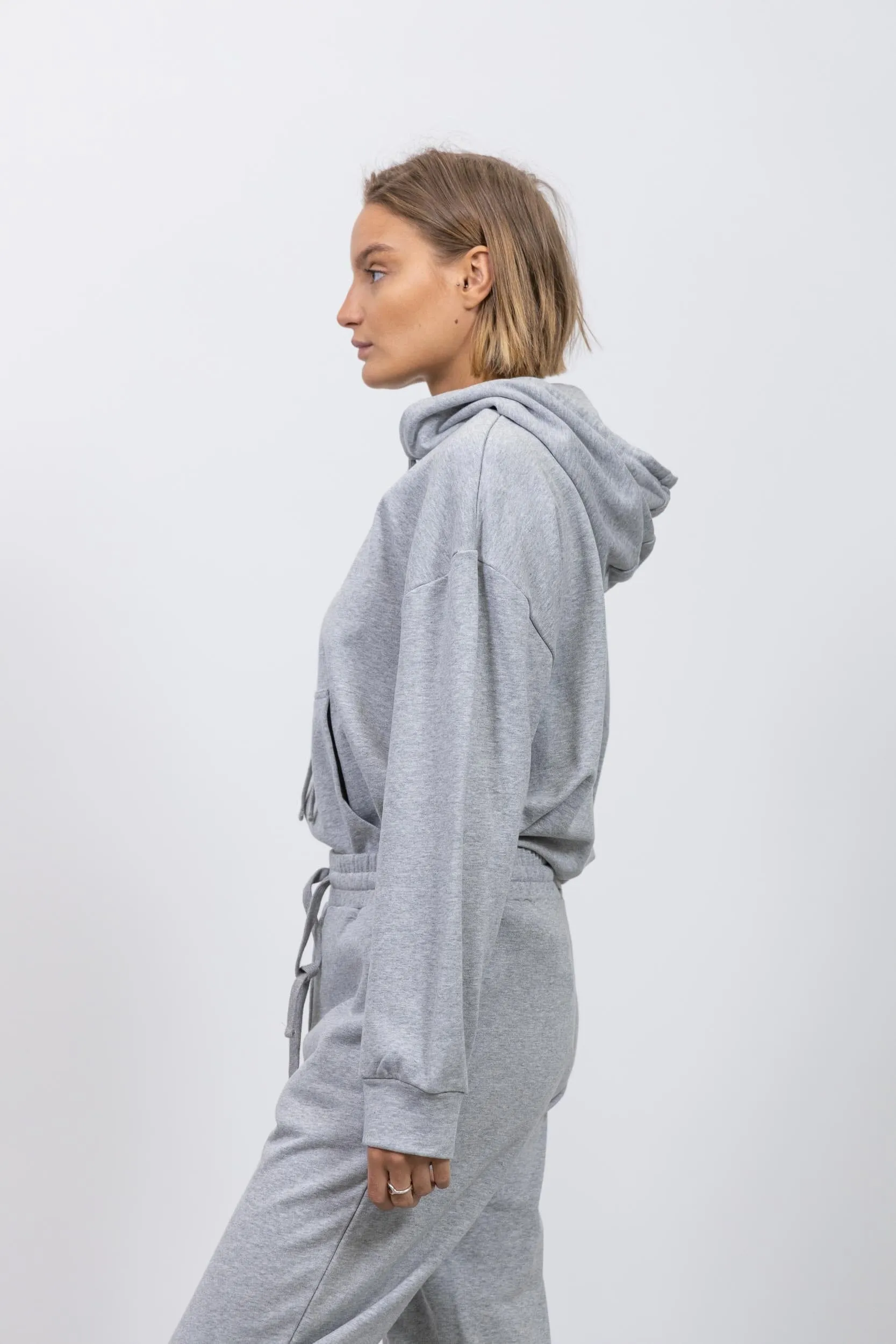 ZOE THE GREY LOOSE FIT HOODIE